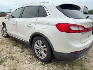 2016 Lincoln MKX Premiere - Exterior Rear Left Corner Image